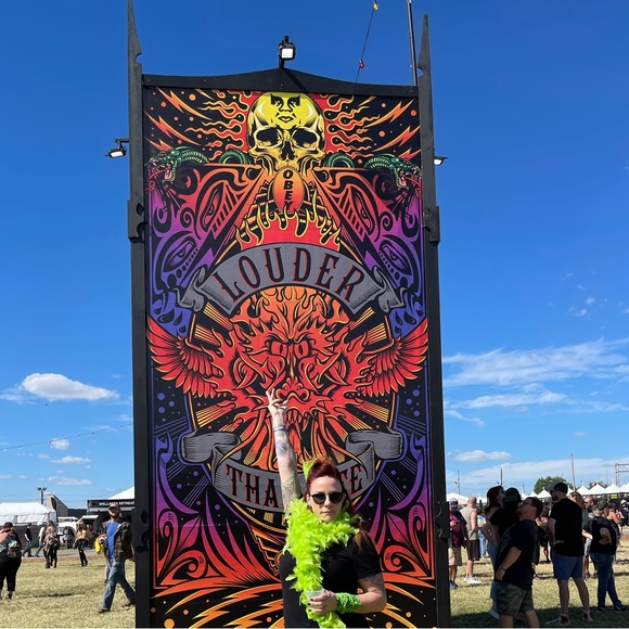 ♠️☠️MEET YOUR POSHER inkw0rx ☠️♠️ - Picture 8 of 12